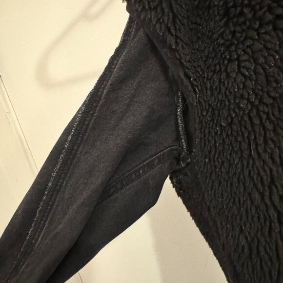 🖤  Topshop Sherpa Lined Denim Jacket, Size S - Picture 4 of 5